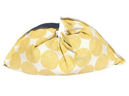 Ledge Lounger Laze Pillow floating lounger in Sunny Side Up