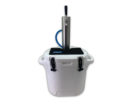 ColdBreak ColdOne portable kegerator, detail view