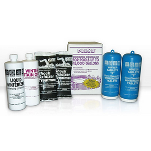 Winter closing kit for pools of about 15,000 gallons