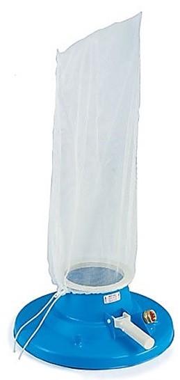 Pentair Rainbow Leaf Master R211046 leaf eater pool vacuum on a pole